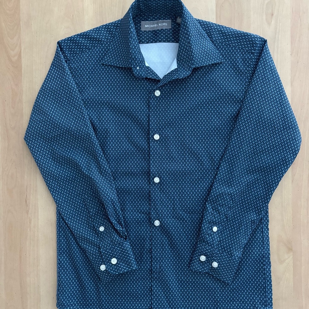 MICHAEL KORS Kids Button-up collared Dress Shirt. Blue. Sz 8R. Worn Once. EUC